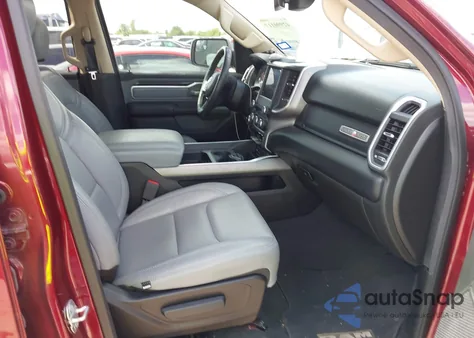 2019 Ram 1500 Big Horn/Lone Star z USA, uszkodzony, nr VIN 1C6RREFT3KN770069